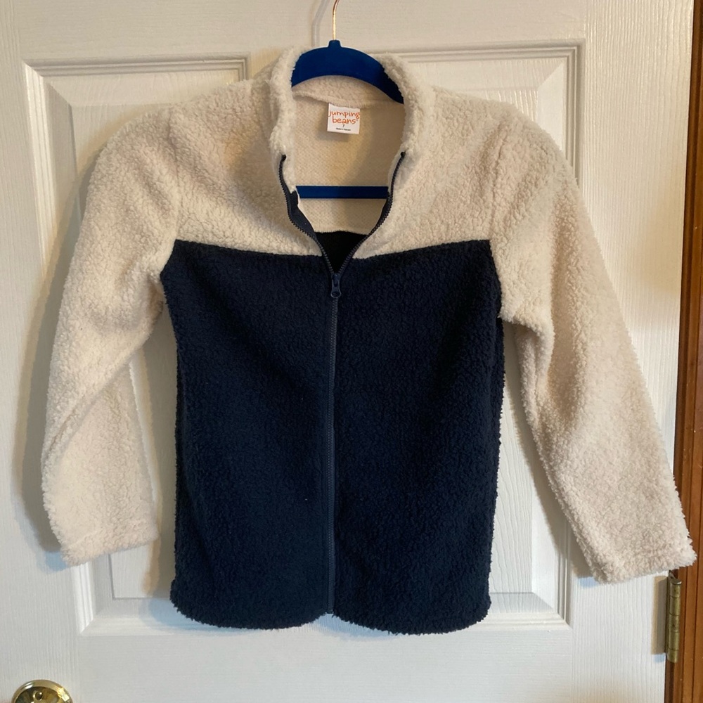 Kids size 7, jumping beans, zip front lightweight jacket